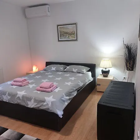 Elma Villa