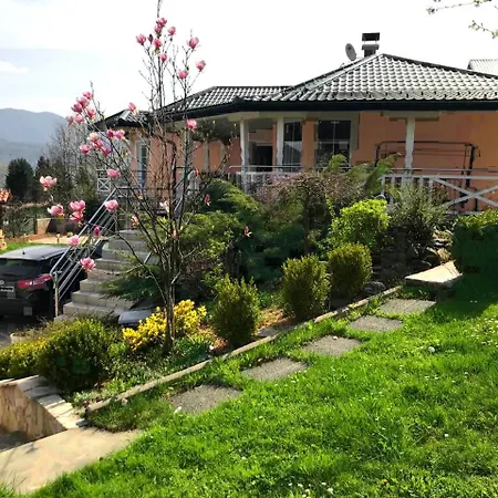Elma Villa
